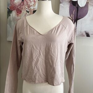 Wild Fable NWT Women’s cropped Beige Top Size XXL